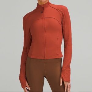 NWT Lululemon Nulu Cropped Define Jacket